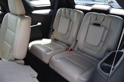 2014 Ford Explorer Limited 4dr SUV - Photo 16 - Hickory, NC 28601