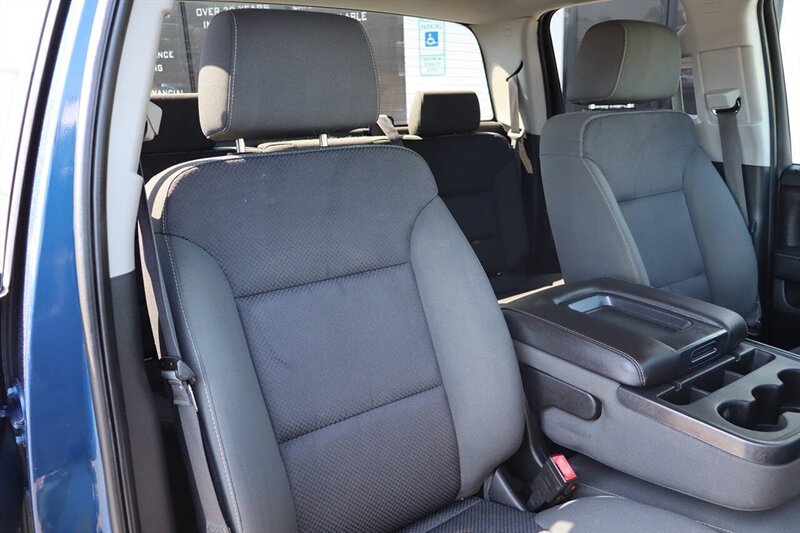2016 Chevrolet Silverado 1500 LT Z71 4x4 4dr Double Cab 6.5 ft. SB - Photo 18 - Hickory, NC 28601