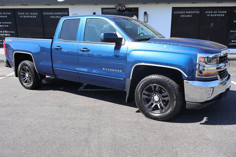 2016 Chevrolet Silverado 1500 LT Z71 4x4 4dr Double Cab 6.5 ft. SB - Photo 2 - Hickory, NC 28601