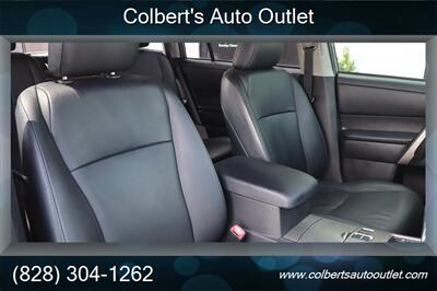 2012 Toyota Highlander SE   - Photo 20 - Hickory, NC 28601