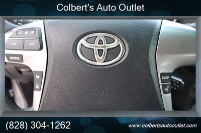 2012 Toyota Highlander SE   - Photo 23 - Hickory, NC 28601