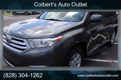 2012 Toyota Highlander SE   - Photo 4 - Hickory, NC 28601