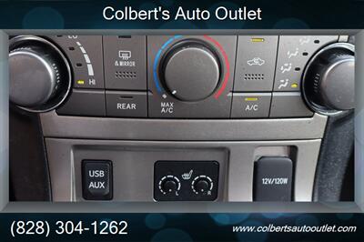 2012 Toyota Highlander SE   - Photo 28 - Hickory, NC 28601