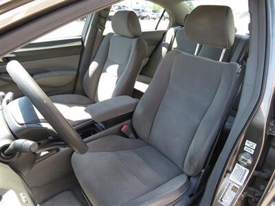 2006 Honda Civic LX   - Photo 12 - Hickory, NC 28601