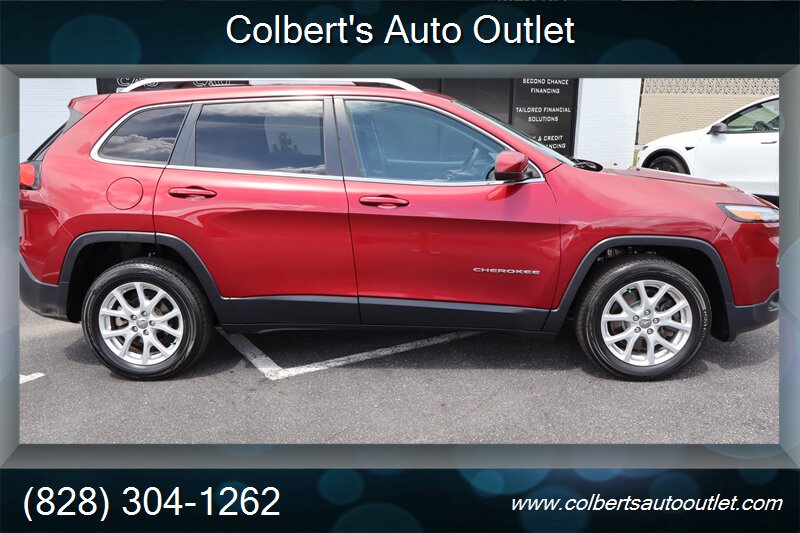 2014 Jeep Cherokee Latitude - Photo 9 - Hickory, NC 28601