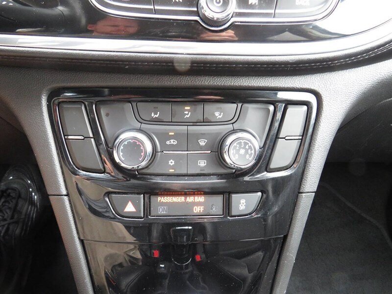 2020 Buick Encore Preferred AWD 4dr Crossover - Photo 17 - Hickory, NC 28601