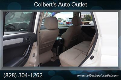 2009 Toyota 4Runner SR5 - Photo 19 - Hickory, NC 28601