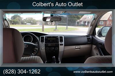 2009 Toyota 4Runner SR5 - Photo 21 - Hickory, NC 28601