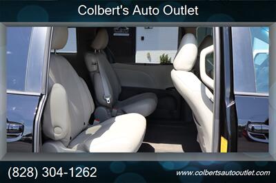 2011 Toyota Sienna LE 8-Passenger - Photo 21 - Hickory, NC 28601