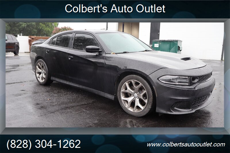 2019 Dodge Charger SXT   - Photo 1 - Hickory, NC 28601