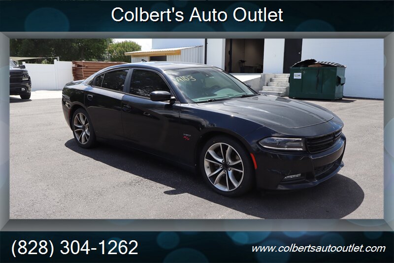 2015 Dodge Charger R/T's photo