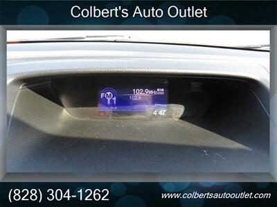 2013 Honda CR-V LX AWD 4dr SUV - Photo 25 - Hickory, NC 28601