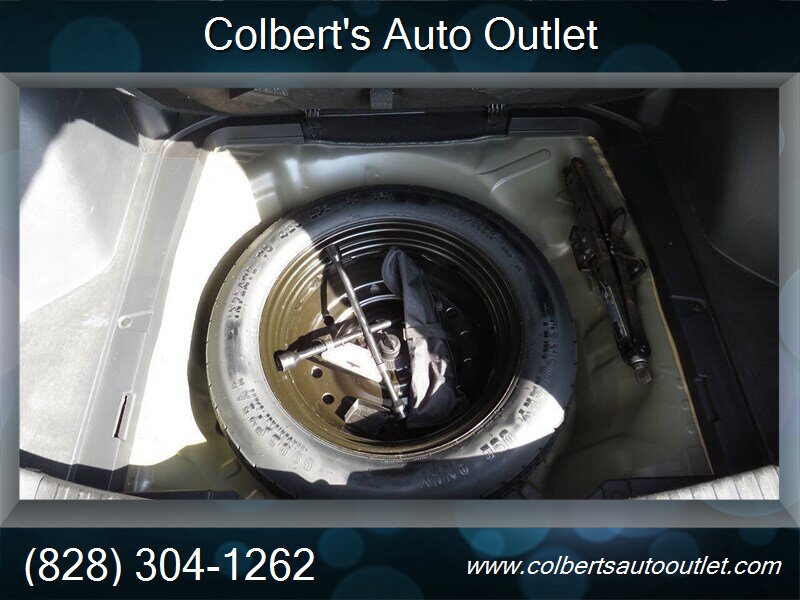 2013 Honda CR-V LX AWD 4dr SUV - Photo 16 - Hickory, NC 28601