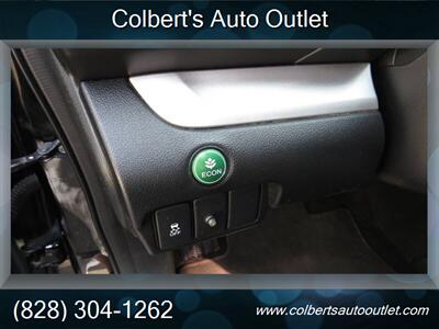 2013 Honda CR-V LX AWD 4dr SUV - Photo 22 - Hickory, NC 28601