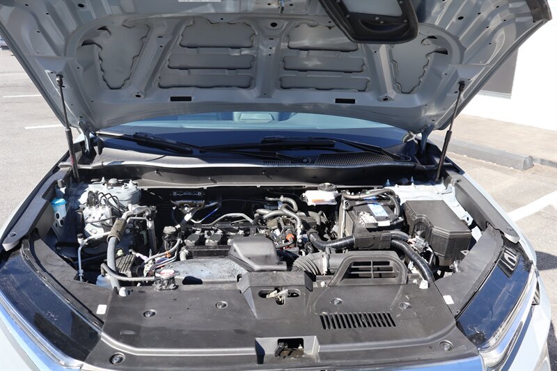 2025 Honda CR-V EX-L - Photo 8 - Hickory, NC 28601