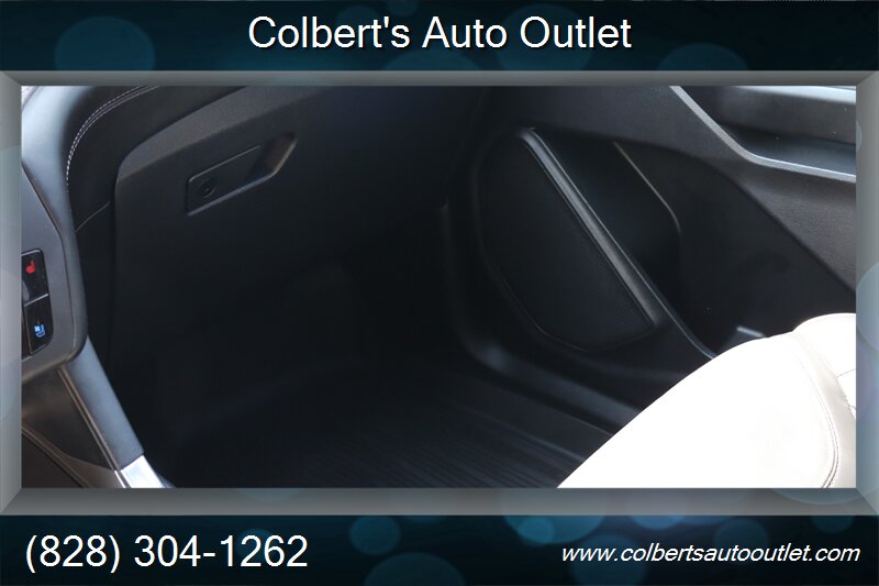 2020 Ford Explorer Platinum - Photo 20 - Hickory, NC 28601