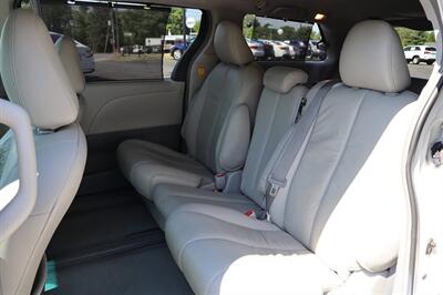 2012 Toyota Sienna LE 8 Passenger 4dr Mini Van V6 - Photo 14 - Hickory, NC 28601