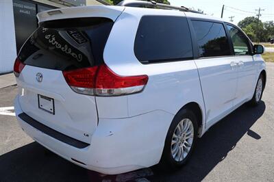 2012 Toyota Sienna LE 8 Passenger 4dr Mini Van V6 - Photo 8 - Hickory, NC 28601