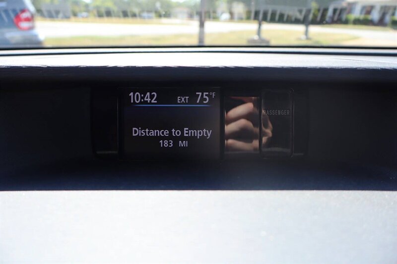 2012 Toyota Sienna LE 8 Passenger 4dr Mini Van V6 - Photo 25 - Hickory, NC 28601