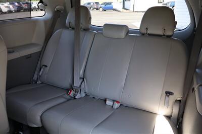 2012 Toyota Sienna LE 8 Passenger 4dr Mini Van V6 - Photo 15 - Hickory, NC 28601