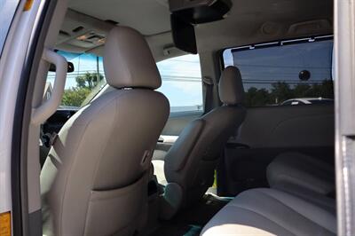 2012 Toyota Sienna LE 8 Passenger 4dr Mini Van V6 - Photo 13 - Hickory, NC 28601