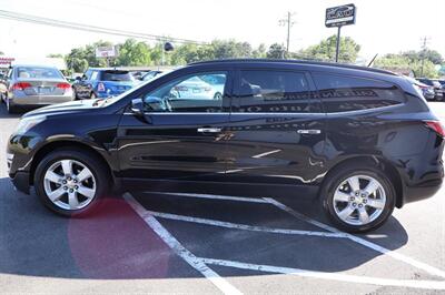 2017 Chevrolet Traverse LT 4dr SUV w/1LT - Photo 6 - Hickory, NC 28601