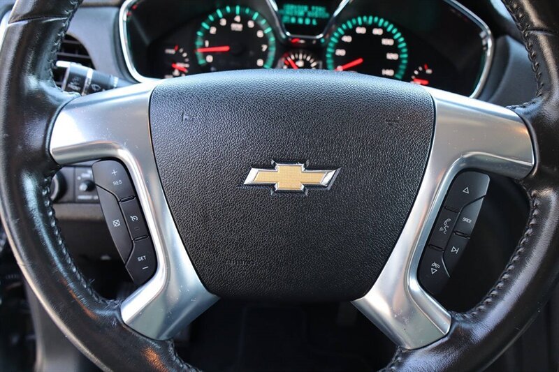 2017 Chevrolet Traverse LT 4dr SUV w/1LT - Photo 23 - Hickory, NC 28601