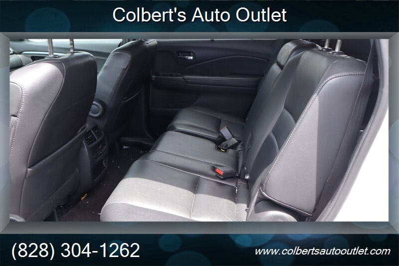 2020 Honda Pilot EX-L - Photo 8 - Hickory, NC 28601