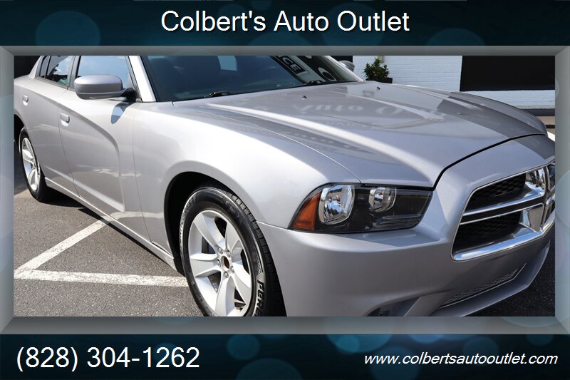 2013 Dodge Charger SE - Photo 2 - Hickory, NC 28601