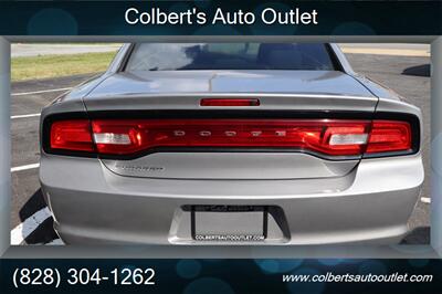 2013 Dodge Charger SE - Photo 7 - Hickory, NC 28601