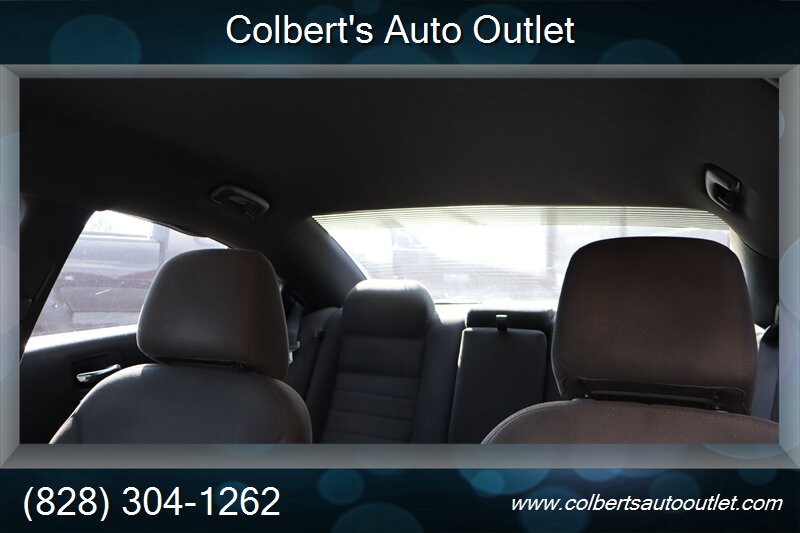 2013 Dodge Charger SE - Photo 27 - Hickory, NC 28601