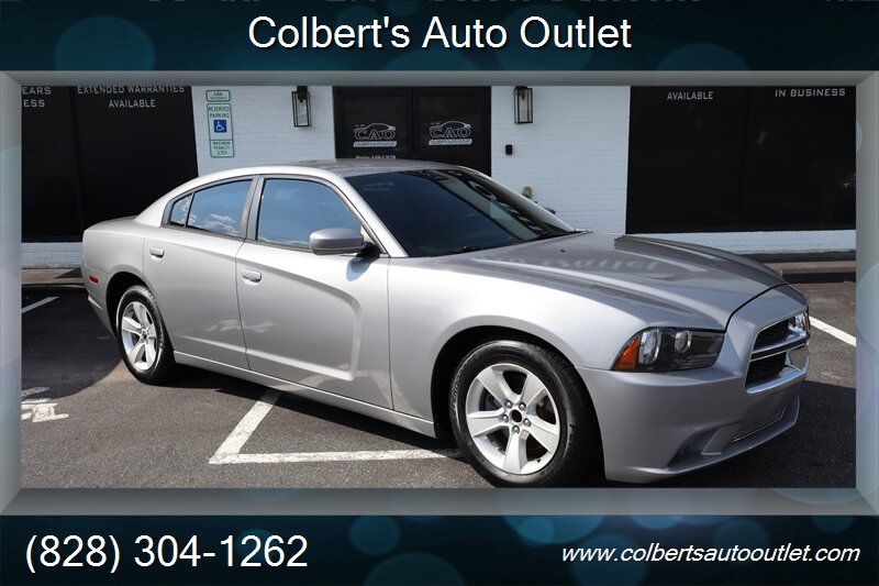 2013 Dodge Charger SE   - Photo 1 - Hickory, NC 28601