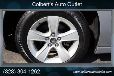 2013 Dodge Charger SE - Photo 11 - Hickory, NC 28601