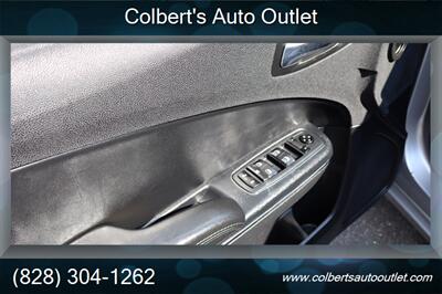 2013 Dodge Charger SE - Photo 19 - Hickory, NC 28601
