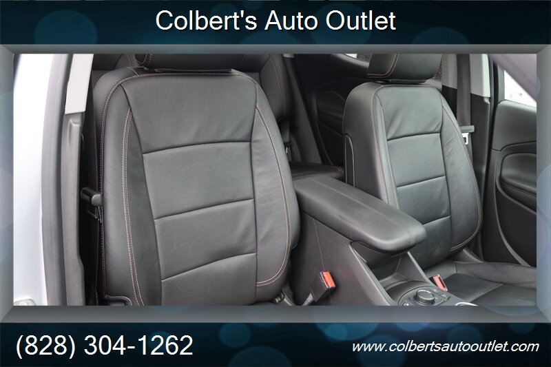 2021 GMC Terrain SLT - Photo 23 - Hickory, NC 28601