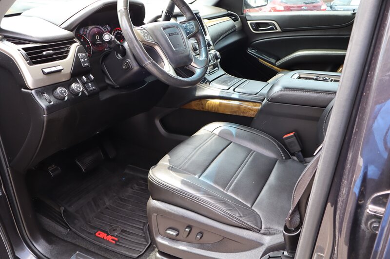 2016 GMC Yukon Denali - Photo 14 - Hickory, NC 28601