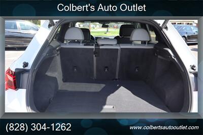 2021 Audi Q3 Quattro S-Line Premium 45 TFSI   - Photo 17 - Hickory, NC 28601