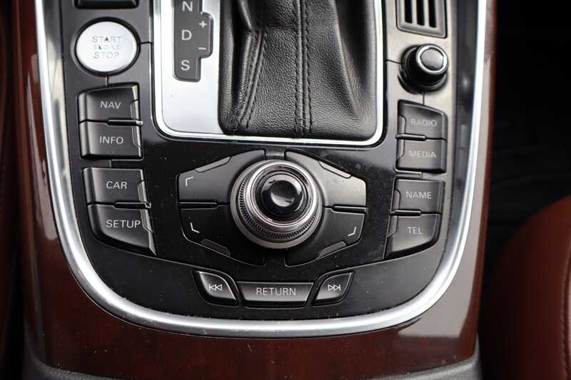 2012 Audi Q5 3.2 quattro Premium Plus - Photo 25 - Hickory, NC 28601