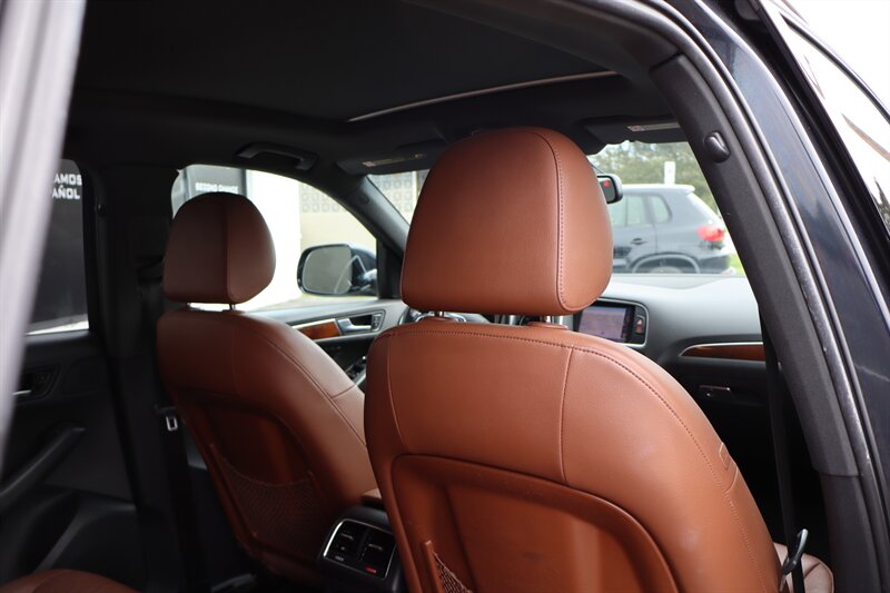 2012 Audi Q5 3.2 quattro Premium Plus - Photo 33 - Hickory, NC 28601