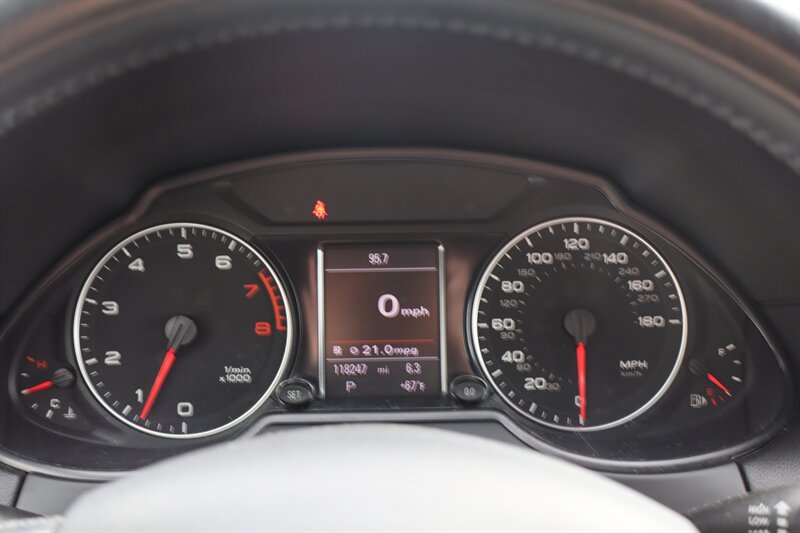 2012 Audi Q5 3.2 quattro Premium Plus - Photo 20 - Hickory, NC 28601