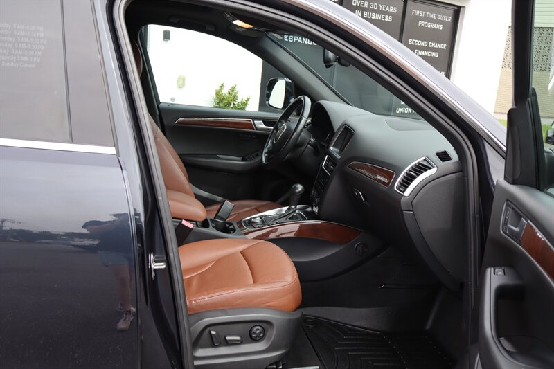 2012 Audi Q5 3.2 quattro Premium Plus - Photo 27 - Hickory, NC 28601