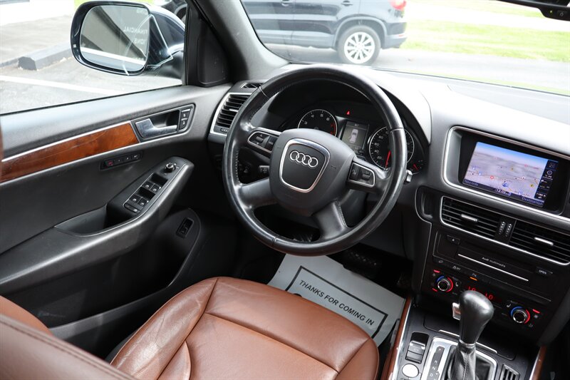 2012 Audi Q5 3.2 quattro Premium Plus - Photo 38 - Hickory, NC 28601