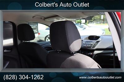 2017 Ford Escape SE - Photo 32 - Hickory, NC 28601