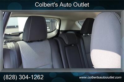 2017 Ford Escape SE - Photo 33 - Hickory, NC 28601