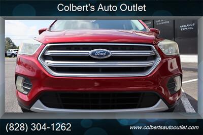 2017 Ford Escape SE - Photo 8 - Hickory, NC 28601