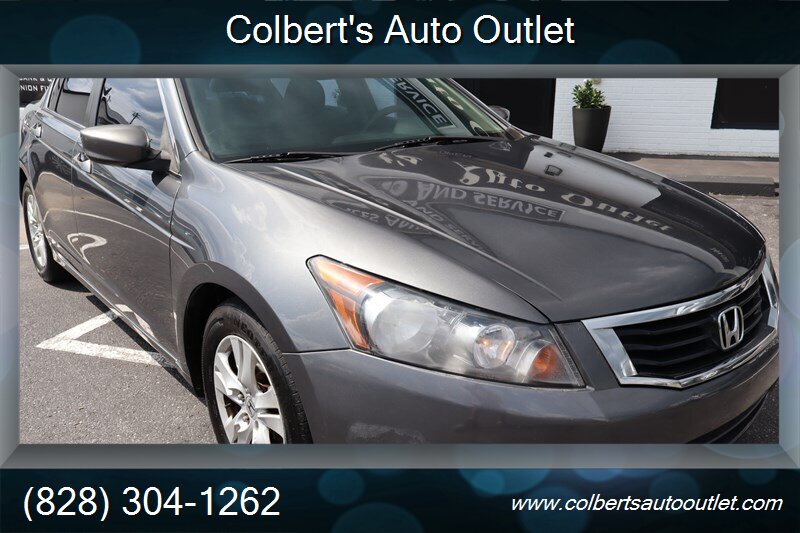 2010 Honda Accord LX-P - Photo 2 - Hickory, NC 28601