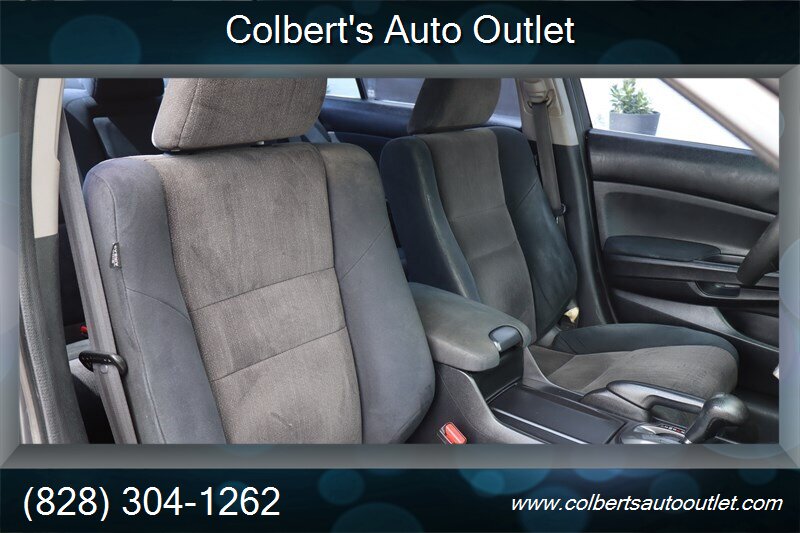 2010 Honda Accord LX-P - Photo 18 - Hickory, NC 28601