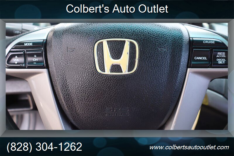 2010 Honda Accord LX-P - Photo 20 - Hickory, NC 28601