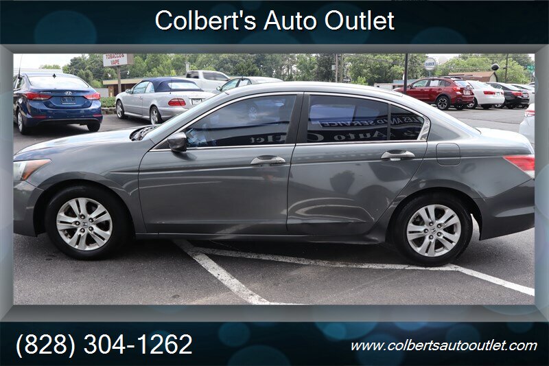 2010 Honda Accord LX-P - Photo 5 - Hickory, NC 28601