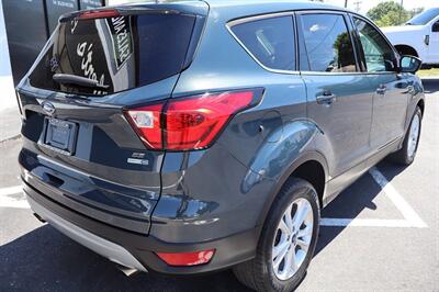 2019 Ford Escape SE AWD 4dr SUV   - Photo 9 - Hickory, NC 28601